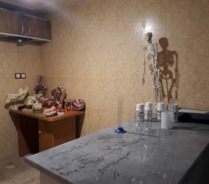 آزمایشگاه دبیرستان نجمه