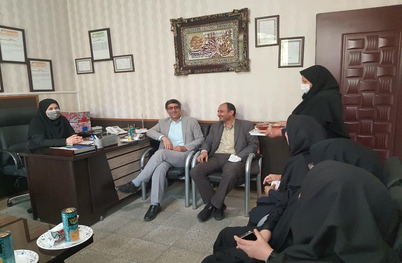 بازدید بازرسین اداره آموزش پرورش از دبیرستان نجمه